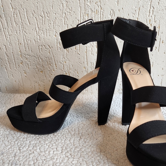 My Delicious Women shoes black strap sandals 7 - Picture 5 of 10